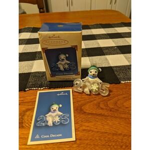 Hallmark Keepsake Christmas Ornament Cool Decade 2005 #6 in Series